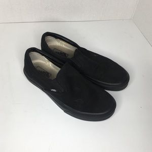 VANS • Size 9 • Black • Skateboard shoes